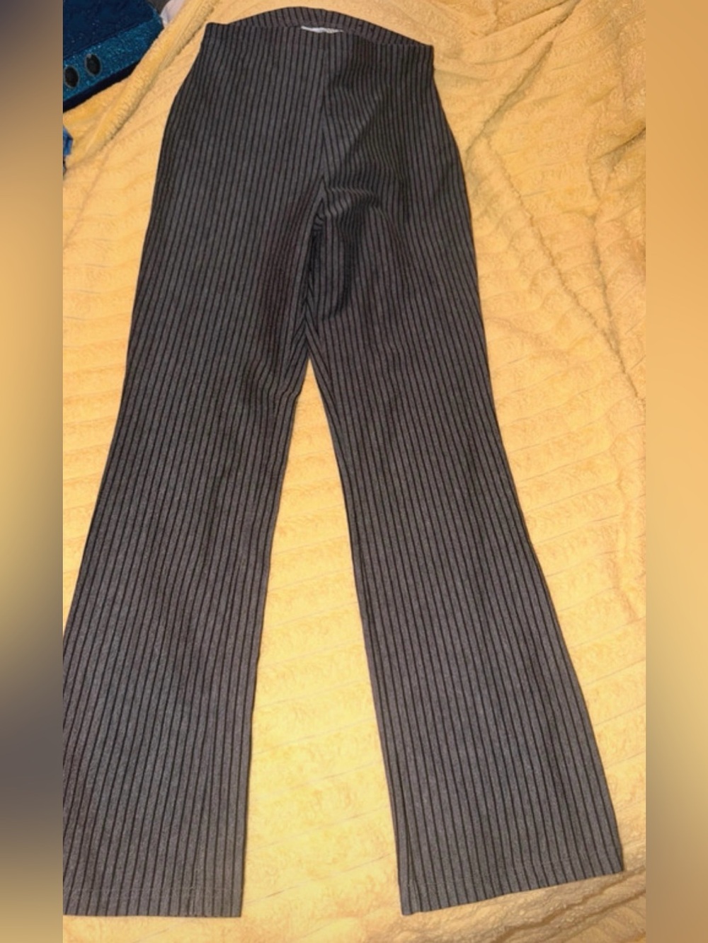 kathy ireland Black & Gray Pinstripe Dress Pants flare (Jack Costume?) Medium